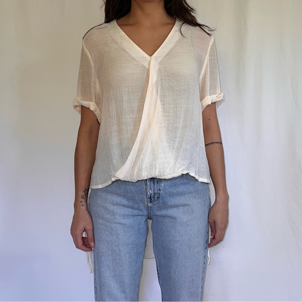 Cato Cream Short Sleeve High Low V-neck Blouse